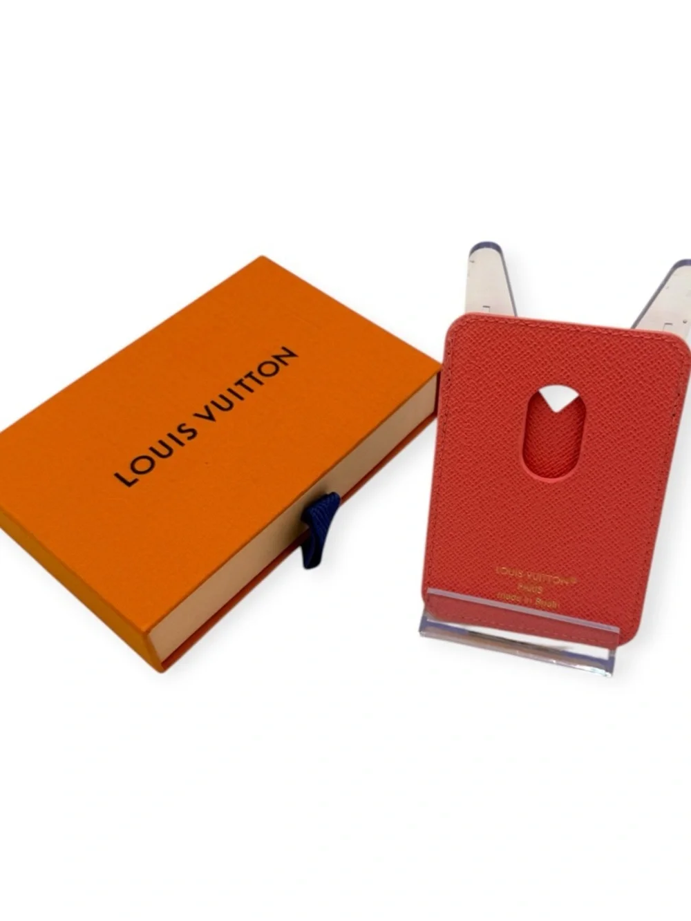 Louis Vuitton Magnetic Card Holder Monogram Tender Bliss MagSafe NIB
